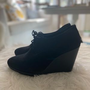 Jack Rogers Pima Black Suede Lace Up Bootie👢8.5❤️